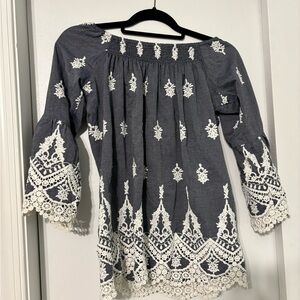 Ruby Yaya 3/4 sleeve embroidered top